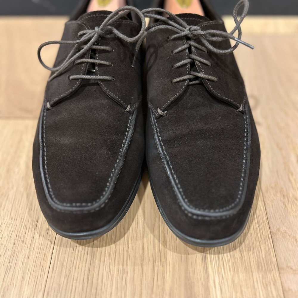 Prada Brown Suede Shoe with Classic Design